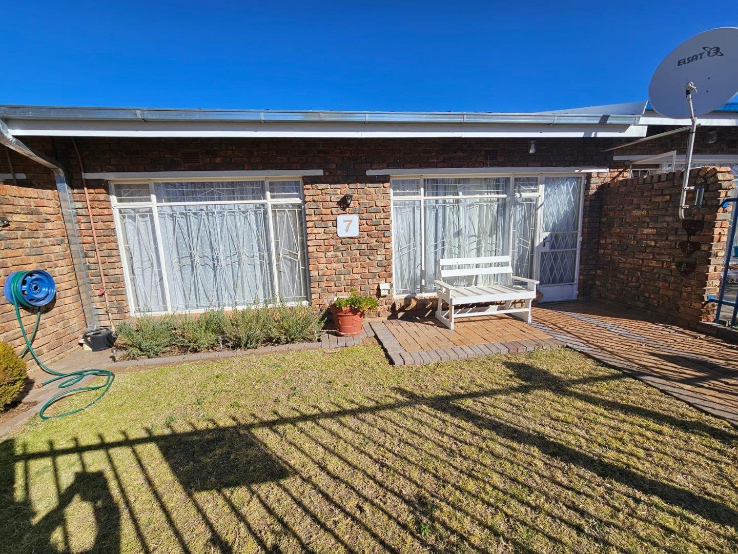 2 Bedroom Apartment for Sale - Free State